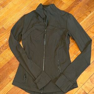 Lulu align jacket size 4 olive green